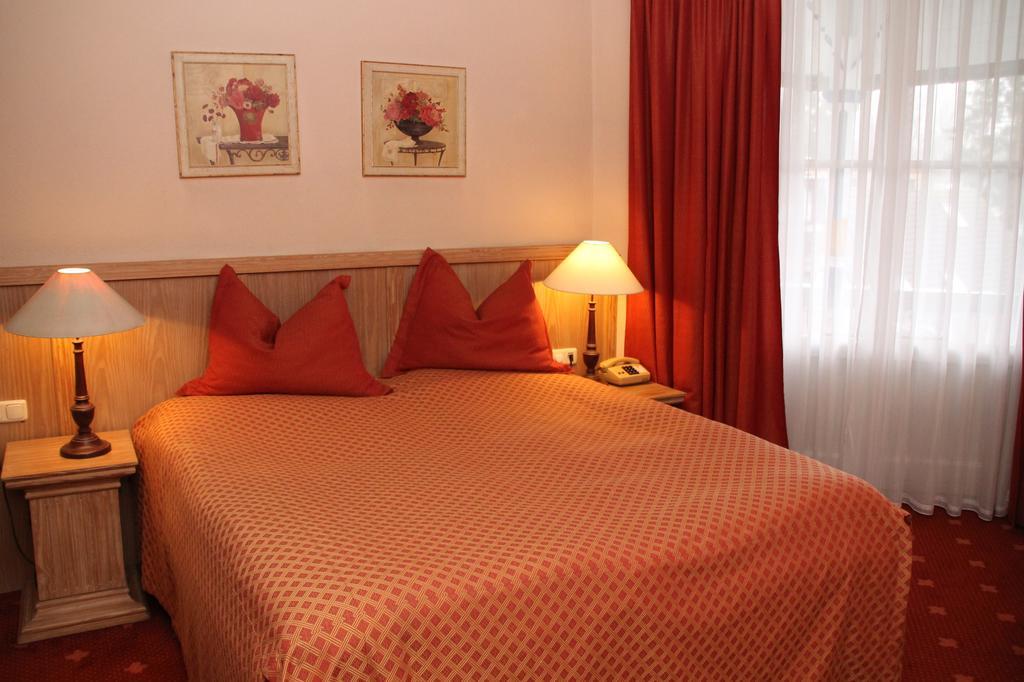 Romantik Im Hotel Villa Roehl Timmendorfer Strand Habitación foto