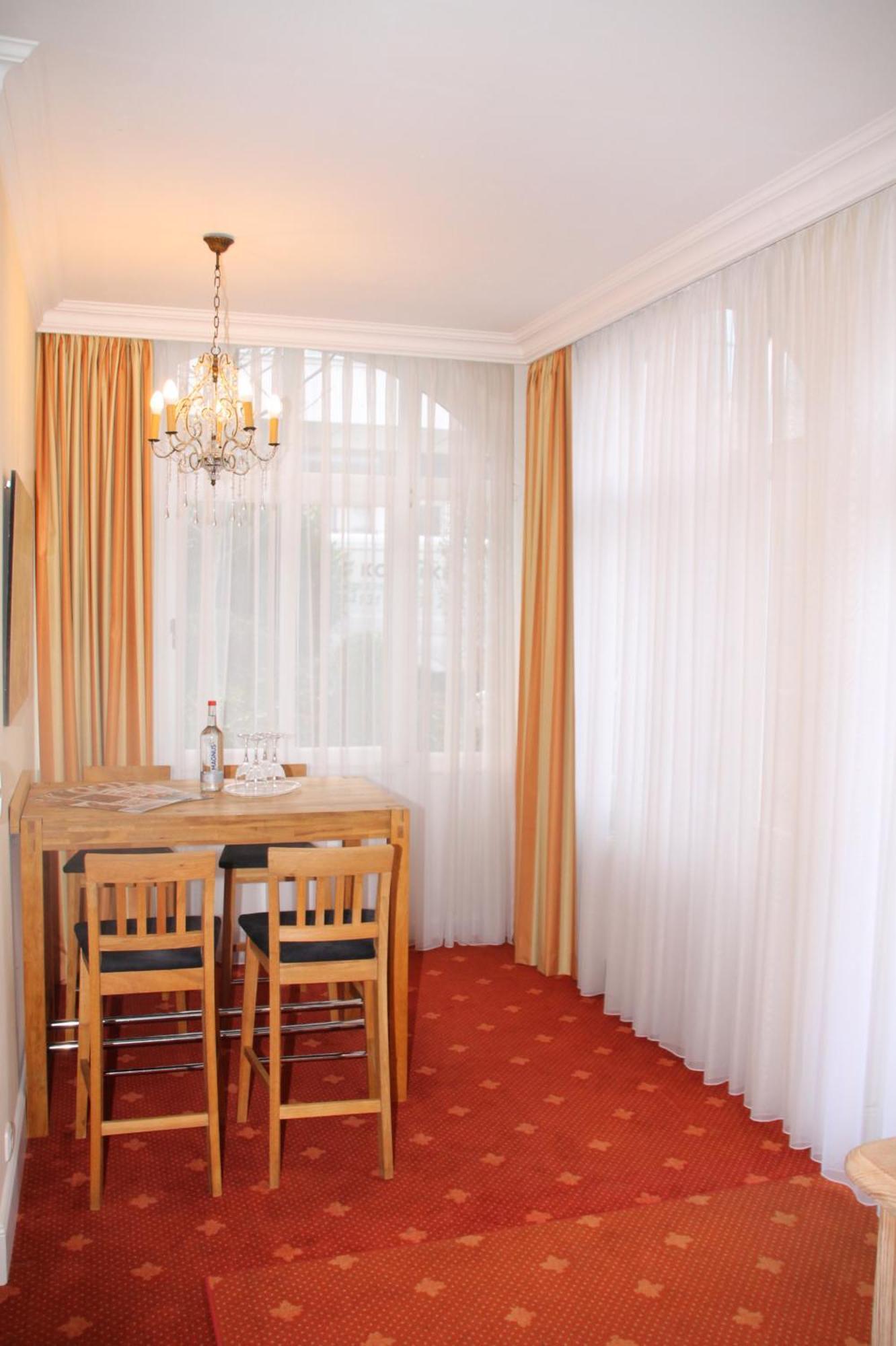 Romantik Im Hotel Villa Roehl Timmendorfer Strand Habitación foto